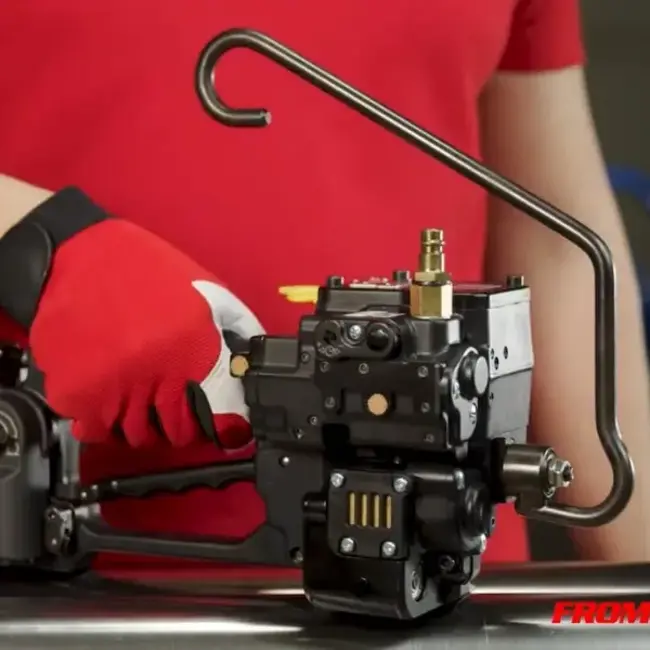P380 Pneumatic Powered Plastic Strapping Tool
